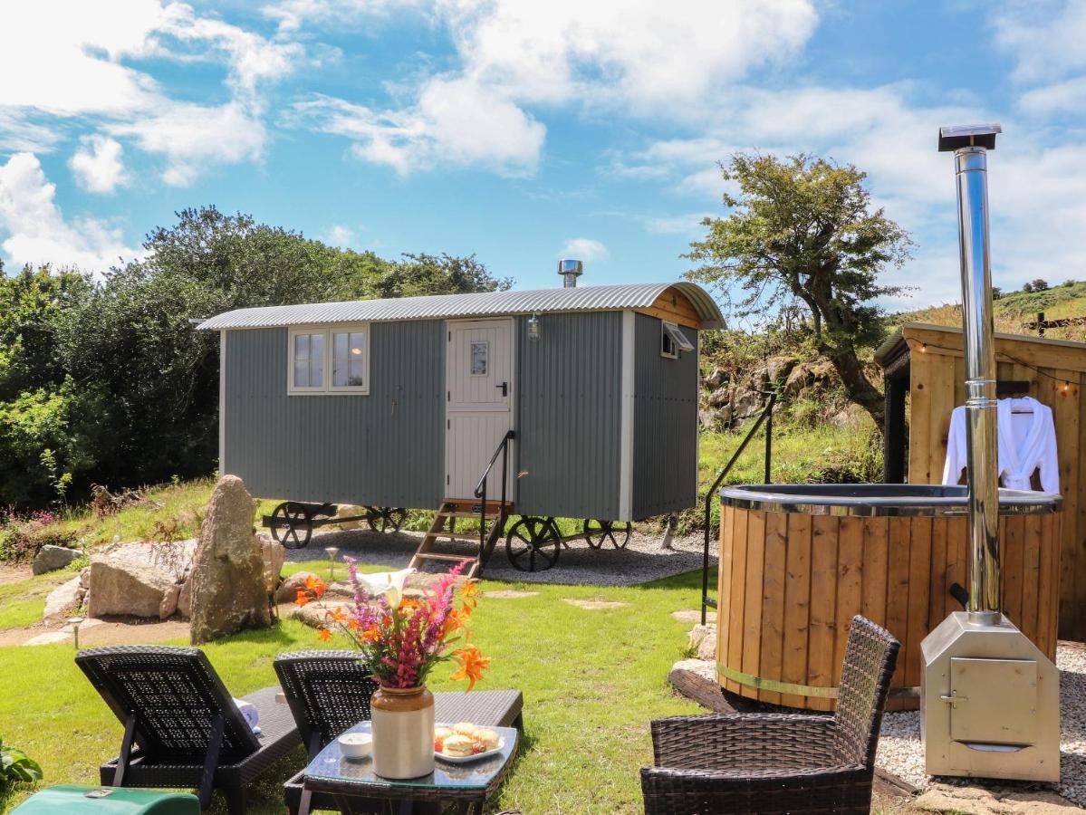 Bosulla Shepherds Hut Penzance Exteriér fotografie